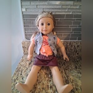 AMERICAN GIRL TENNEY DOLL